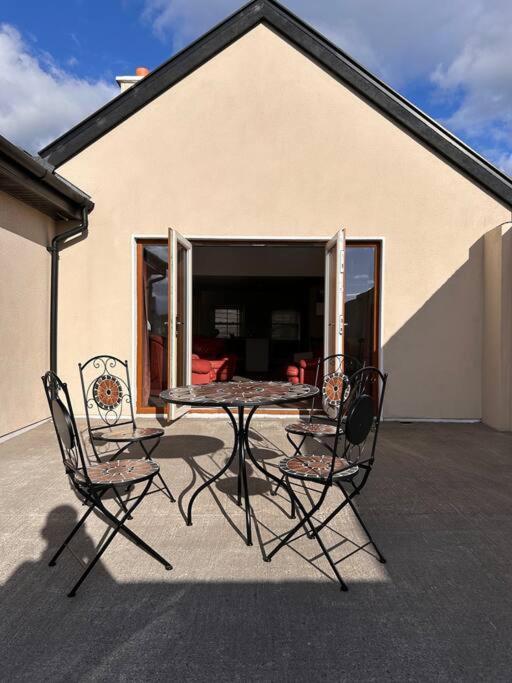 The Parlour Cottage Galway Eksteriør bilde